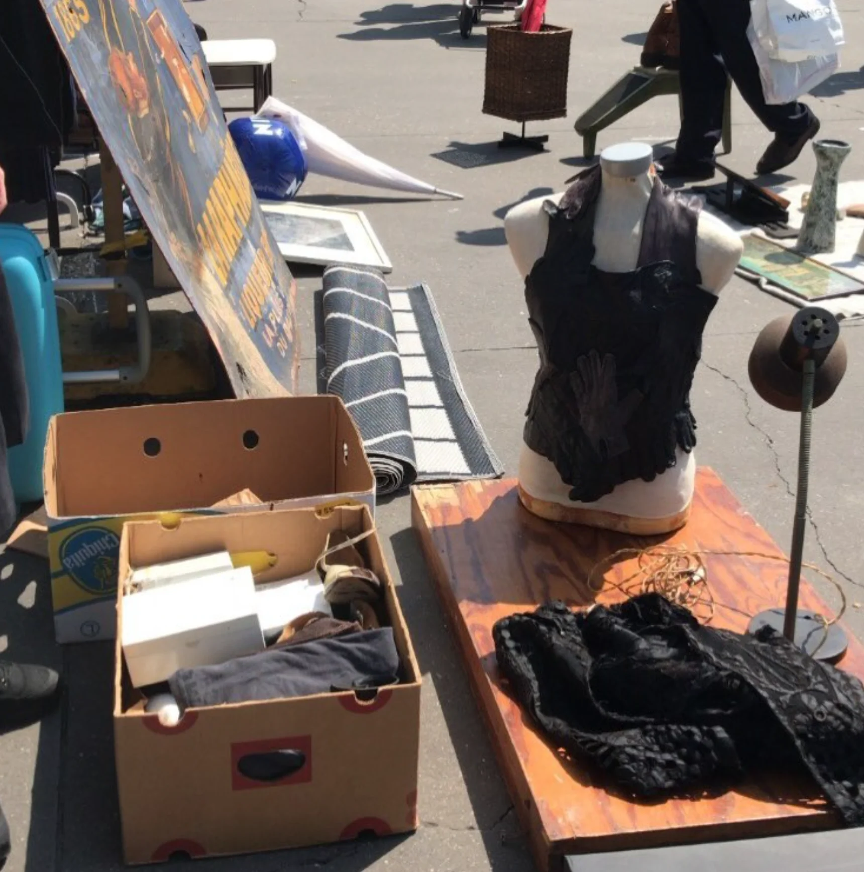 Vintage market shopping - the beginning of our collection journey